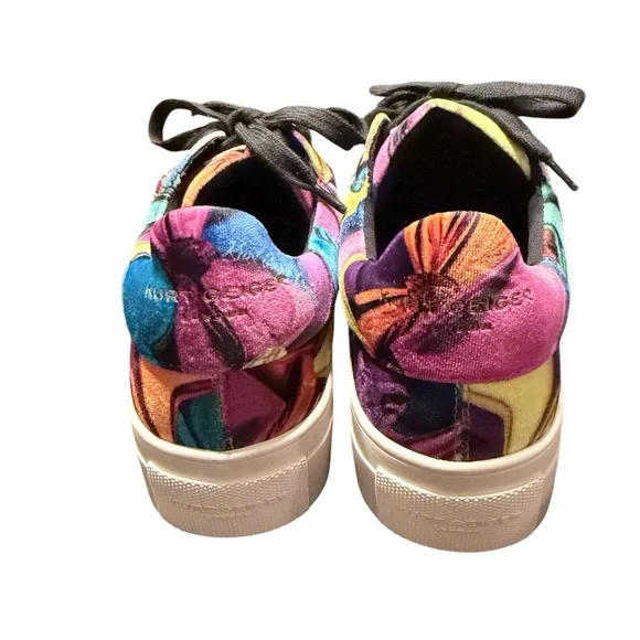 Kurt Geiger Lana Heart Platform Velvet Sneaker with Jewel Heart Accent - Picture 6 of 9